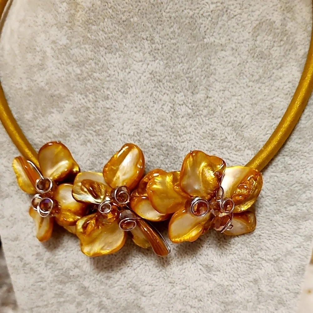 Vintage Handcrafted Golden Dahlia Flower Crystal Beaded Silk Statement N…